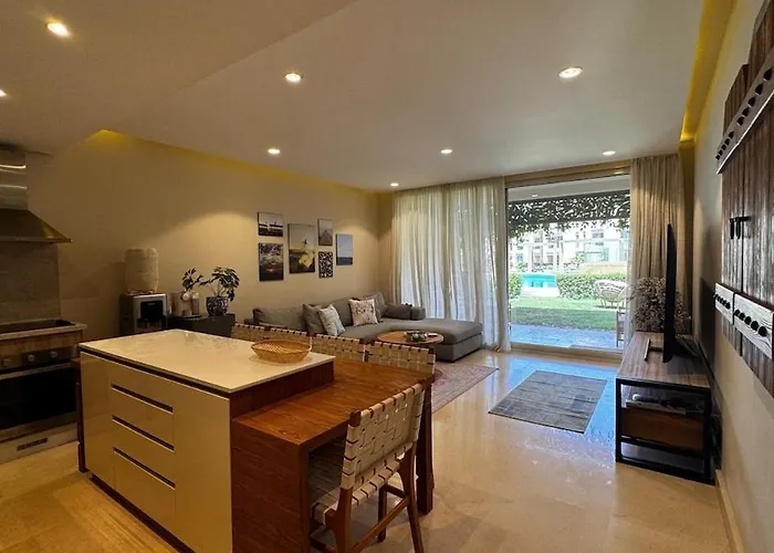 بيت للعطل 2 Bedroom With A Garden Facing The Pool الغردقة