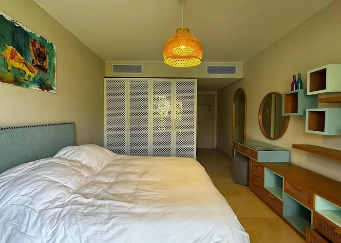 بيت للعطل 2 Bedroom With A Garden Facing The Pool