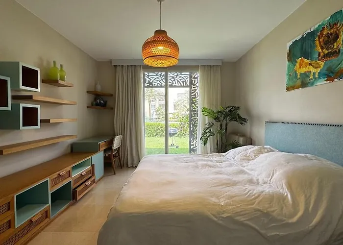 بيت للعطل 2 Bedroom With A Garden Facing The Pool *