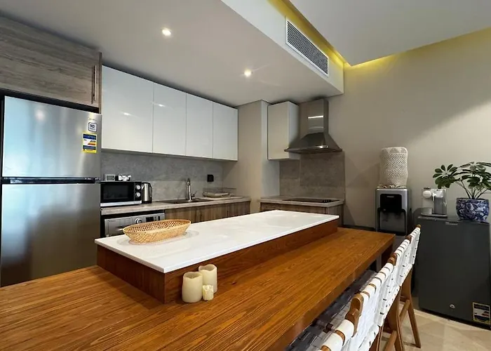 2 Bedroom With A Garden Facing The Pool بيت للعطل